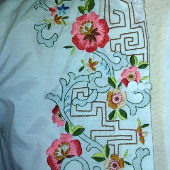 Vintage Embroidered Asian Blouse Small - Picture 6 of 8